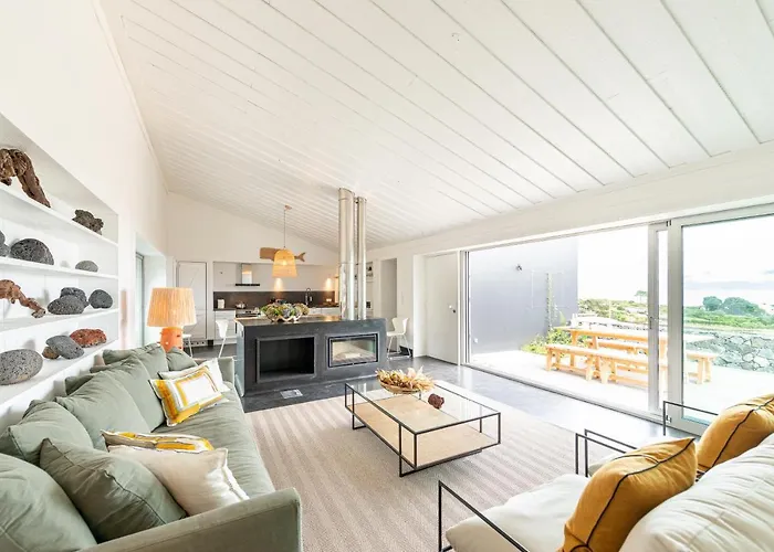 Casas Da Prainha D Prainha (Sao Roque do Pico)